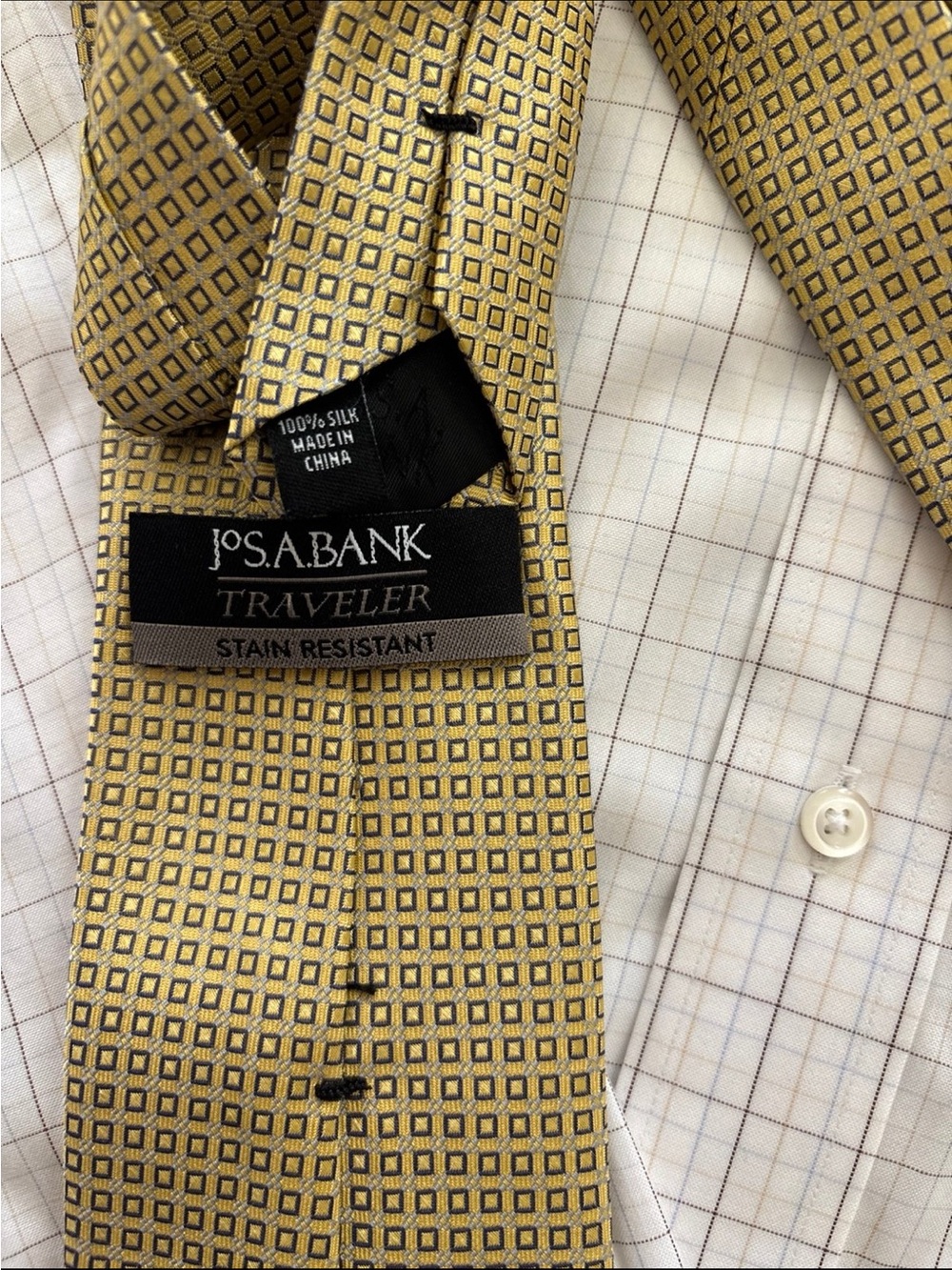 Jos. A. Bank Traveler Gold Geometric Silk Tie and button down shirt